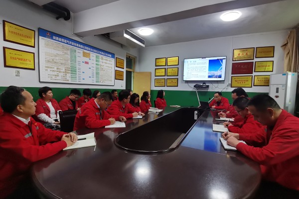 澄合分公司：营造浓重学习气氛  提升全员环保意识 (1)_副本.jpg