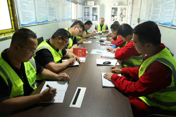 澄合分公司：开办“三个学堂” 抓好主题教育(1).JPG