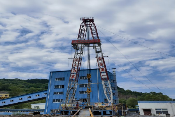铜川分公司玉华排水及供水孔项目顺遂完工-1.jpg