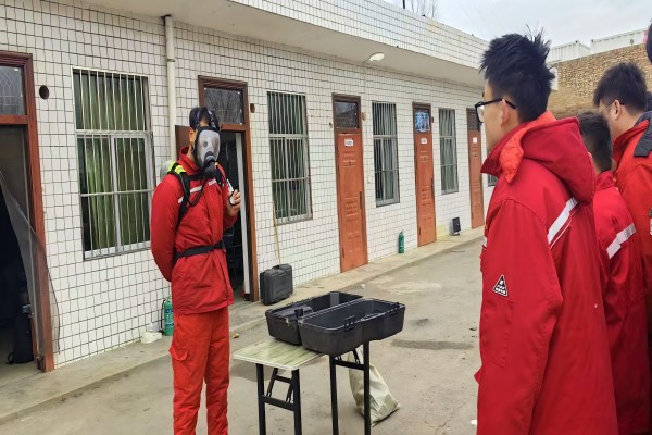 “筑牢清静防地，，开启新年新篇章”钻采分公司开展复工清静培训运动-3.jpg